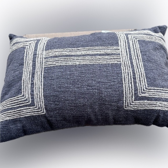 Creative Co-Op 24 Inches Cotton Blend LumbarJute Embroidery Charcoal Pillow Gray - Picture 7 of 10